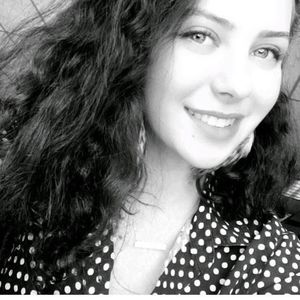 Meet your Posher, Dalia